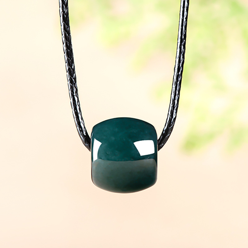 Colgante de Jadeíta Natural de - Jewelry & Watches Spółka Z Ograniczoną Odpowiedzialnością Sp Z Oo reseña y precio